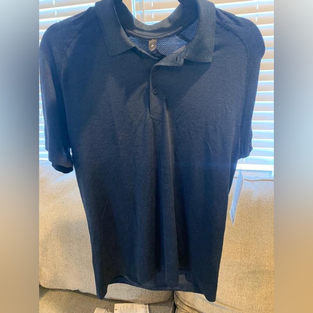 Men’s lululemon metal vent tech polo 2.0 size large NWT